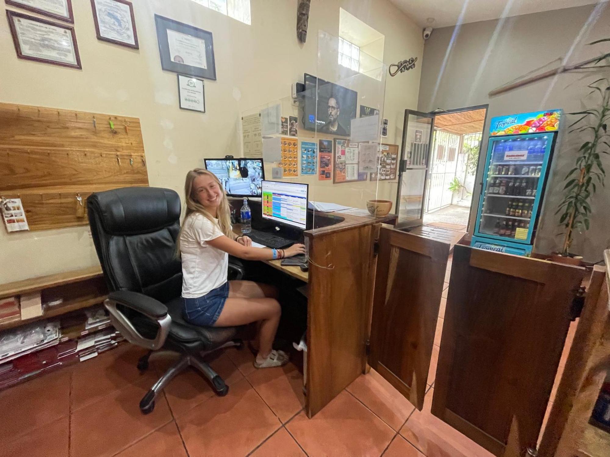 Costa Rica Guesthouse ซานโฮเซ ภายนอก รูปภาพ
