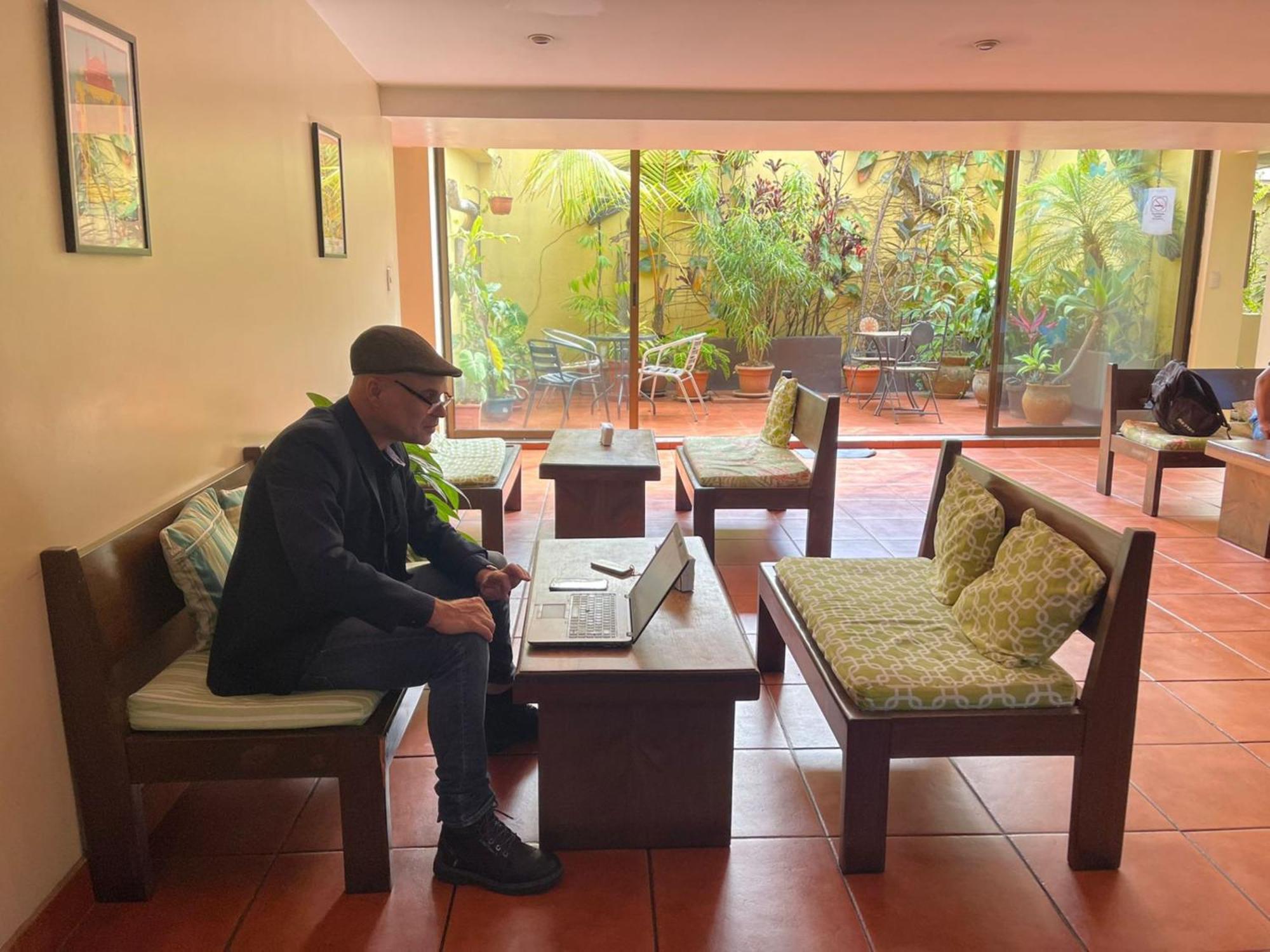 Costa Rica Guesthouse ซานโฮเซ ภายนอก รูปภาพ