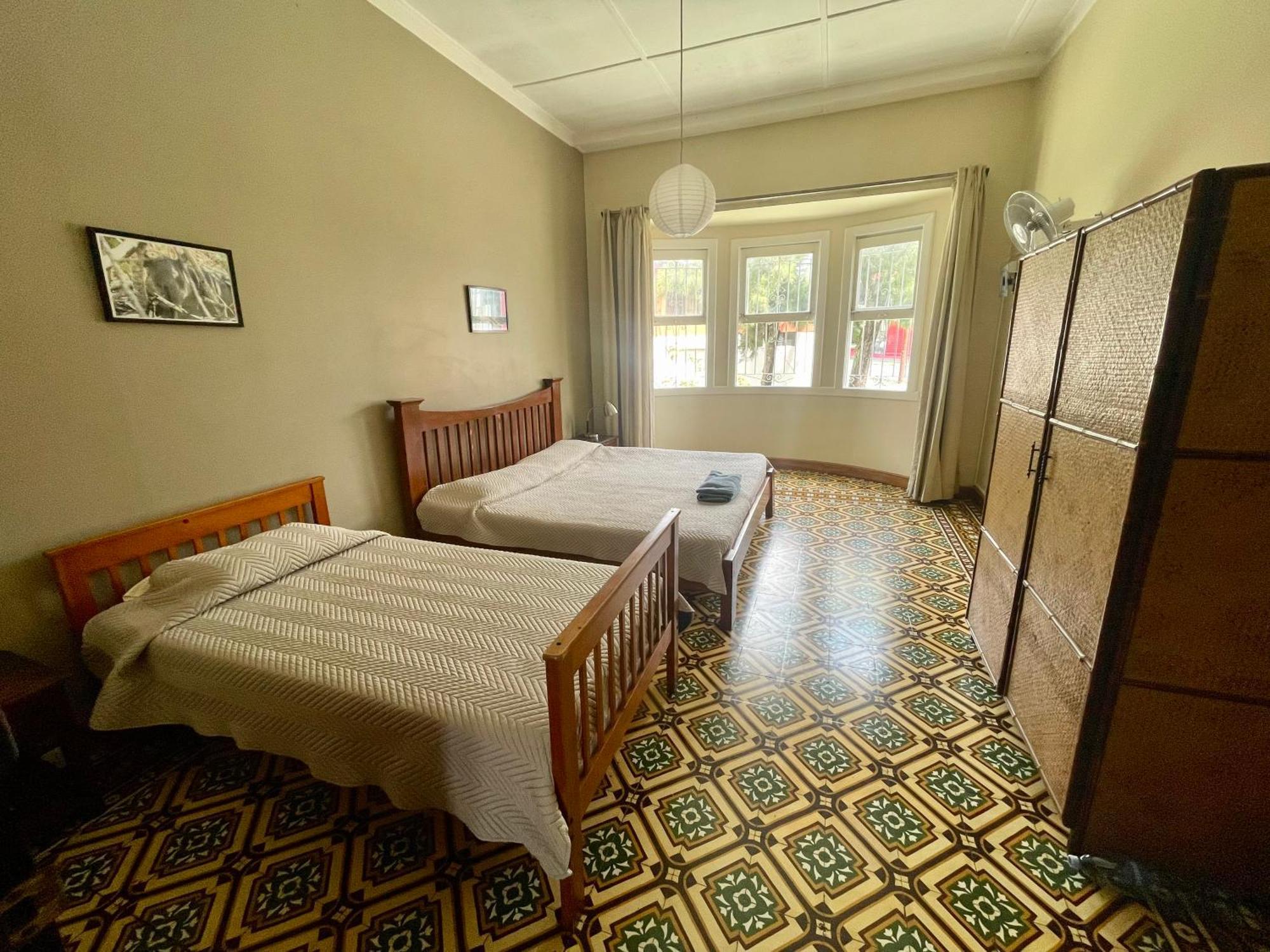 Costa Rica Guesthouse ซานโฮเซ ภายนอก รูปภาพ