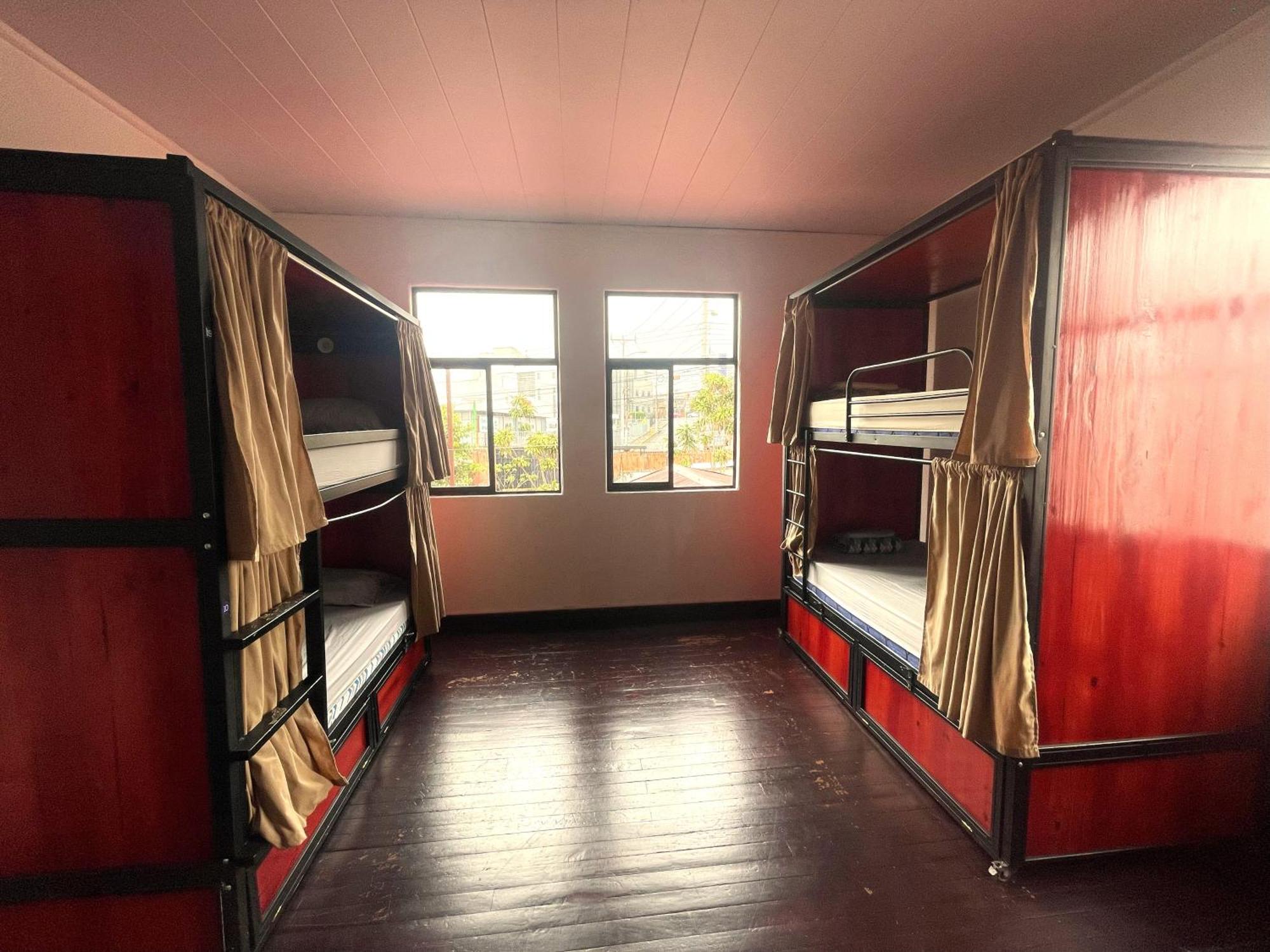 Costa Rica Guesthouse ซานโฮเซ ภายนอก รูปภาพ