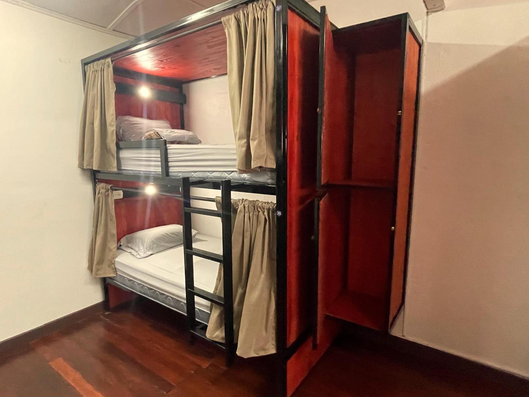 Costa Rica Guesthouse ซานโฮเซ ภายนอก รูปภาพ