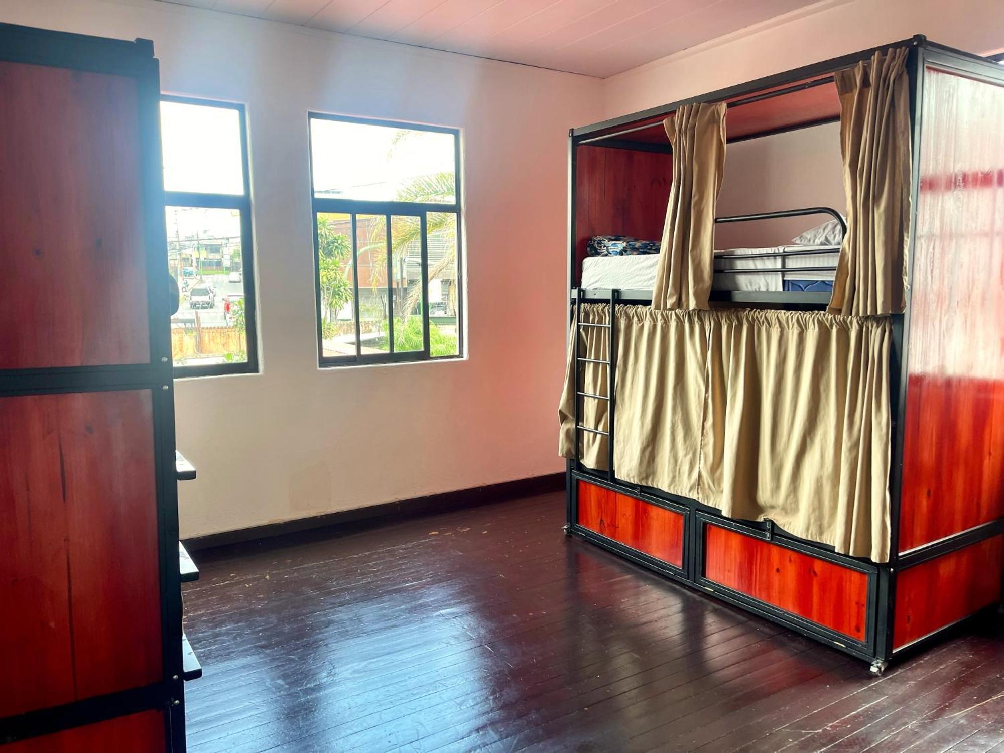 Costa Rica Guesthouse ซานโฮเซ ห้อง รูปภาพ