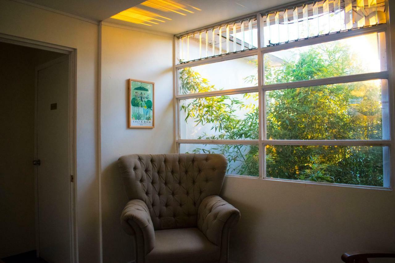 Costa Rica Guesthouse ซานโฮเซ ภายนอก รูปภาพ